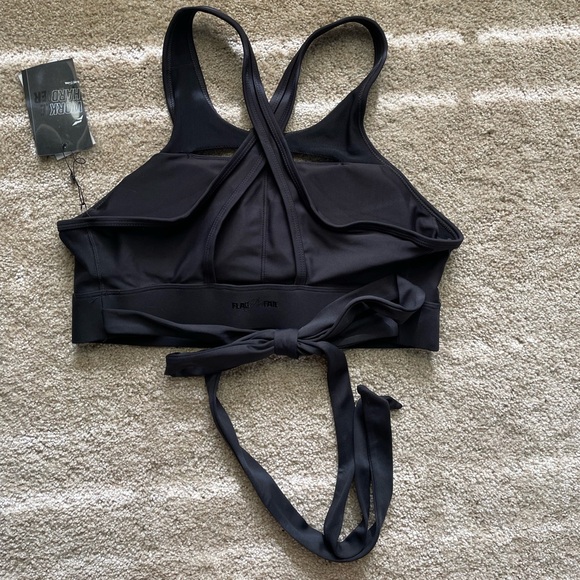 NWT Women’s Flag nor Fail Navarah Sports Bra Size L - Picture 2 of 3